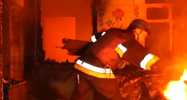 РФ массированно обстреляла Запорожский район, перебита газовая труба