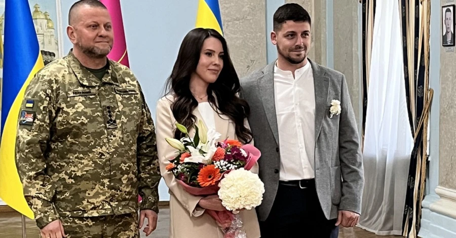 Залужный посетил свадьбу украинского военного