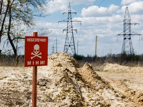 На Харківщині піротехніки знешкодили рекордну кількість російських мін