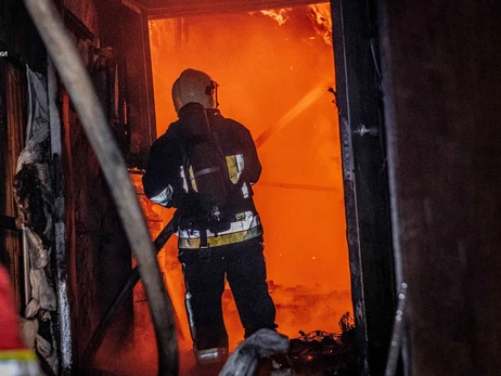 На півдні України оголосили повітряну тривогу - жителі Одеси повідомляють про вибухи