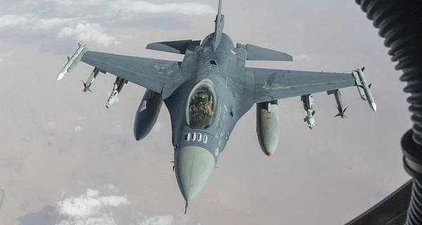 Коли, від кого і скільки: 5 питань про F-16 для України