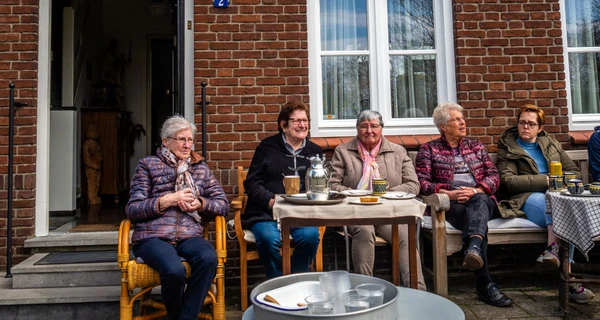 Старость в Европе: почему у западных пенсионеров есть возможность жить в свое удовольствие