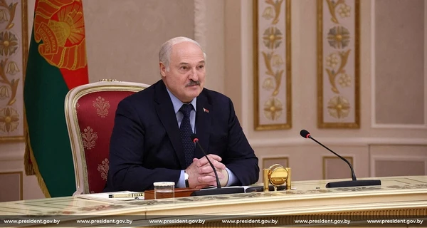 Лукашенко отреагировал на слухи о его болезни: Умирать не собираюсь, успокойтесь