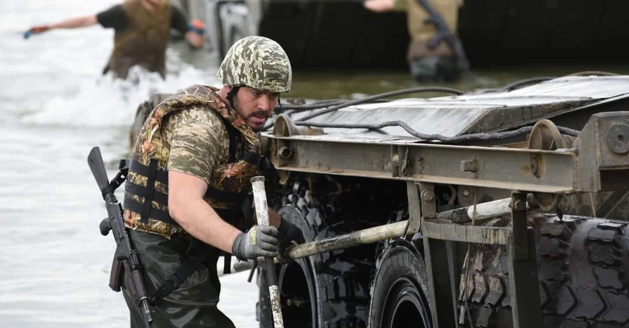 Генштаб: Украинские защитники уничтожили за сутки 480 захватчиков 