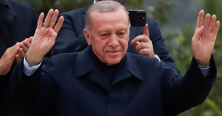 У Туреччині оголосили попередні результати президентських виборів - Ердоган лідирує