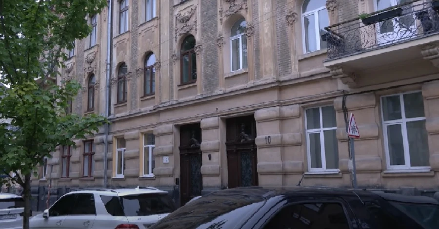 Жителі Львова зібрали гроші, щоб відреставрувати історичний будинок