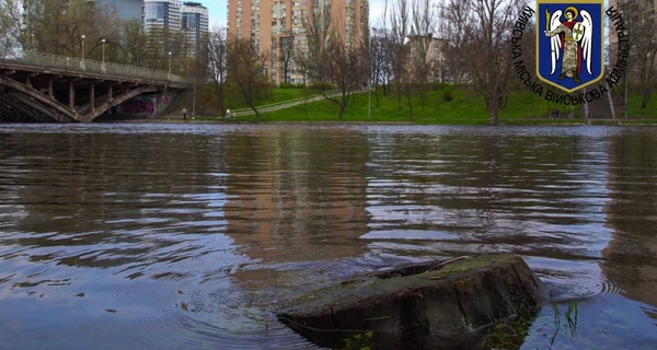 В Киеве опять вырос уровень воды, но аварийных подтоплений пока нет