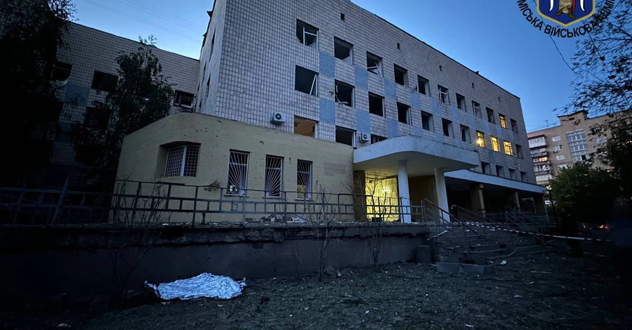 РФ атаковала Киев ракетами, среди погибших есть ребенок