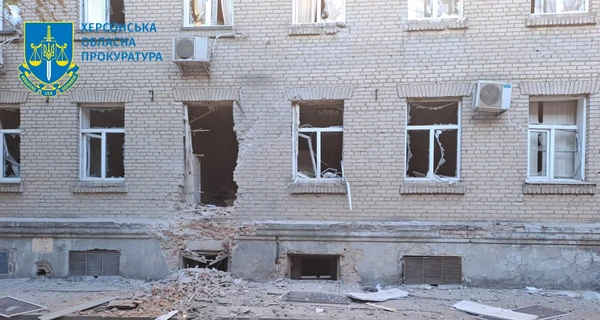 В Херсоне в результате утреннего российского обстрела погиб охранник предприятия