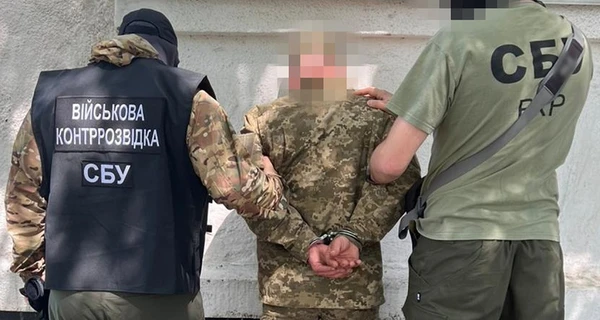 ГБР разоблачила полицейского из Лимана, который заставлял задержанных украинцев собирать тела погибших