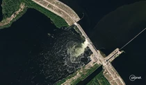 Российская армия взорвала дамбу Каховской ГЭС