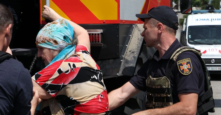 Рятувальники евакуювали з підтопленого села Миколаївщини 75 людей