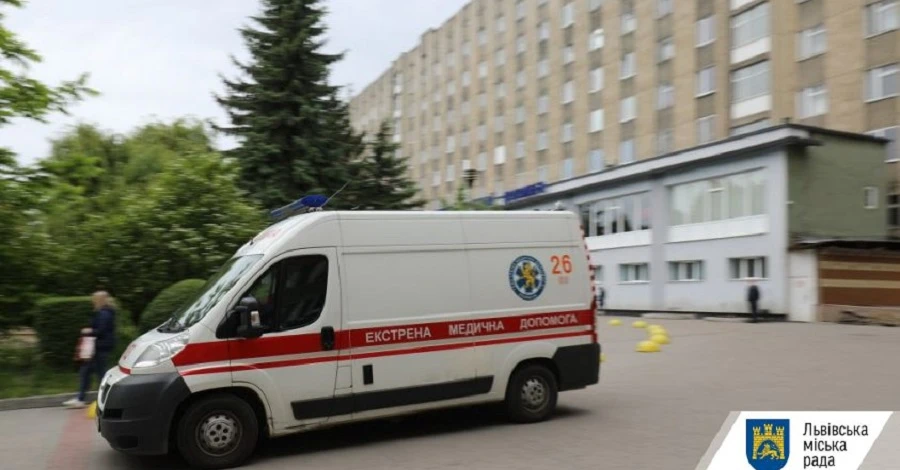 Через сальмонельоз, підхоплений у львівських кафе, в лікарні опинились 23 людини