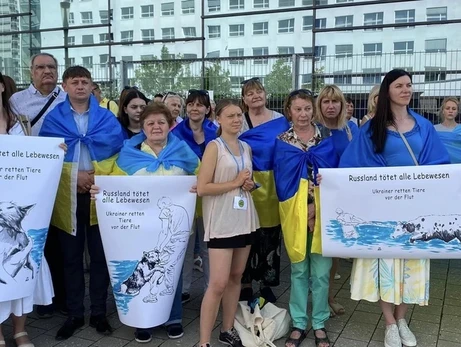 Грета Тунберг на мітингу проти екоциду в Україні засміялася після питання про роботу ООН
