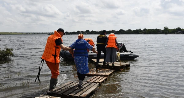 С понедельника в трех областях Украины запретят купаться и ловить рыбу