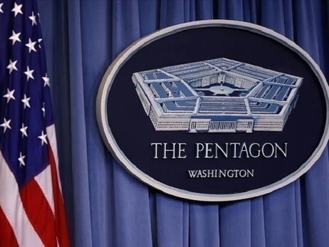 Підозрюваному у витоку документів Пентагону висунули звинувачення за шістьма пунктами