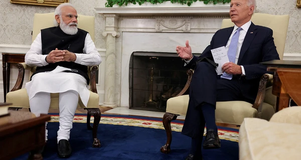 Прем'єр Індії вилетів до США: на чий бік стане ще одна наддержава?