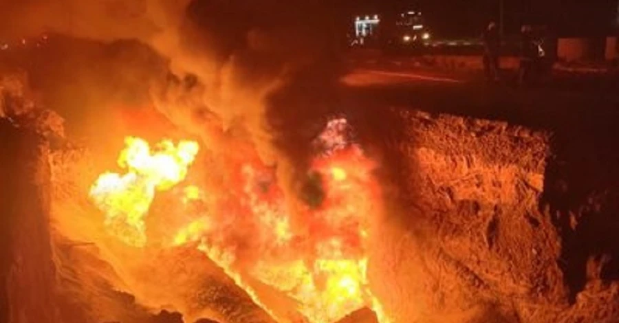 В Харькове молния ударила в газопровод, обстрелянный ранее российскими оккупантами