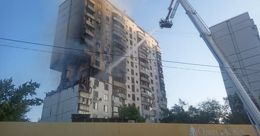 В Киеве произошел взрыв газа в многоэтажке, есть погибшие и пострадавшие