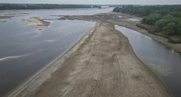 В Запорожье – вонь. Власти говорят, что это из-за обмелевшего Днепра 