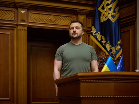 Зеленский во время торжественного заседания в Раде предложил утвердить доктрину Украины