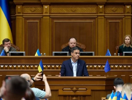 Премьер-министр Испании выступил перед Радой - пообещал новый пакет помощи Украине