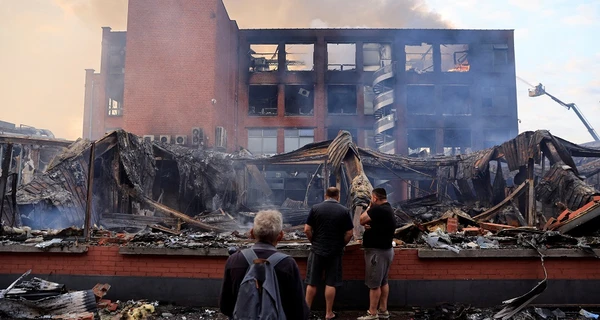 Во Франции задержали около тысячи человек, протестующих из-за убийства подростка полицейским