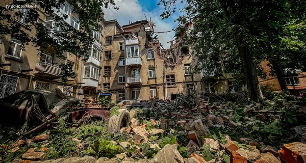 Число жертв удара по Сумам увеличилось, в городе объявлен день траура