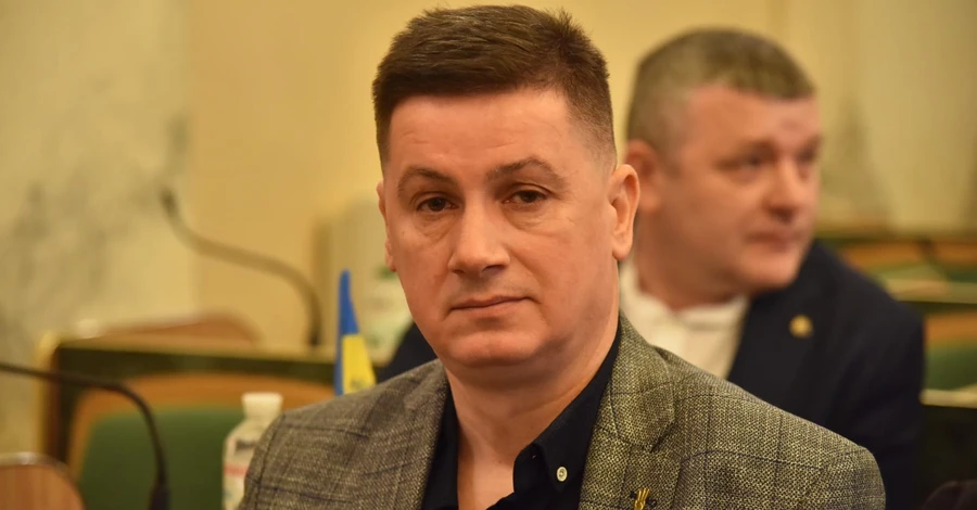 Львовские депутаты получили повестки перед заседанием облсовета (обновлено)