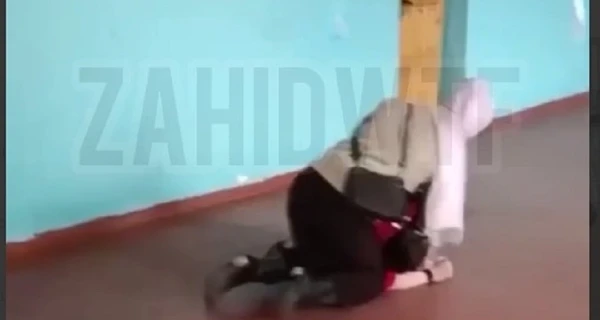 На Львовщине суд оштрафовал учительницу за буллинг - устроила драку с учеником