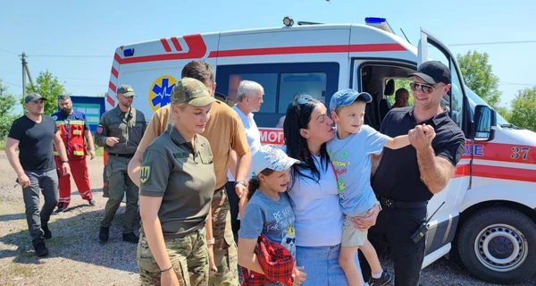 В Украину вернули двух детей, вывезенных россиянами - они полтора года не видели маму