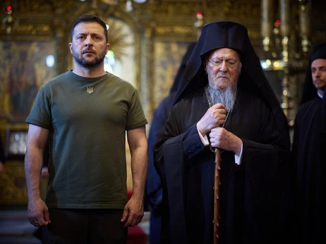 Зеленский в Стамбуле посетил молебен Вселенского патриарха по убитым украинцам