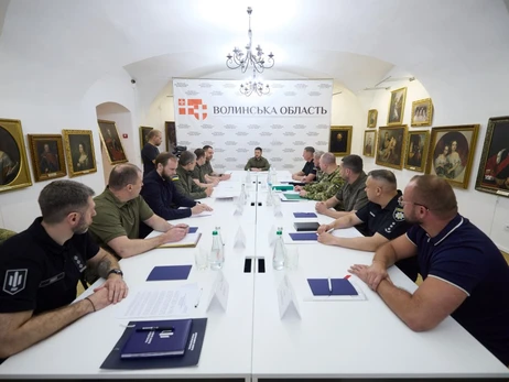 Зеленский провел координационное совещание в картинной галерее Луцкого замка