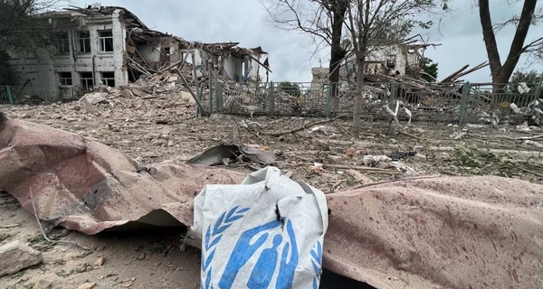 Четыре человека погибли от авиаудара РФ по школе в Орехове, где выдавали гумпомощь