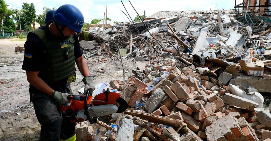 В Орехове количество жертв авиаудара РФ возросло до пяти, под завалами могут быть еще люди 