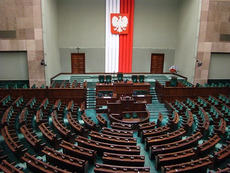 Польша приняла резолюцию о Волынской трагедии, которая включает в себя признание вины Украиной