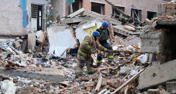 РФ за сутки 69 раз обстреляла Запорожскую область, погиб мужчина