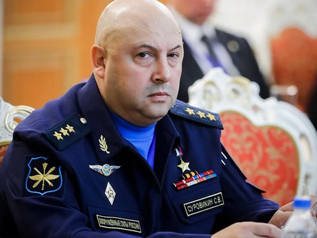 У британській розвідці навели докази того, що російського генерала Суровікіна усунули з посади