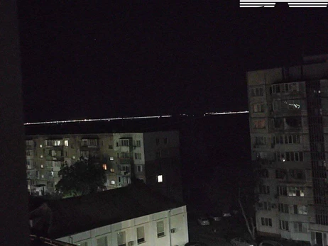 На Кримському мосту стався вибух, ЗМІ повідомляють про падіння одного прольоту