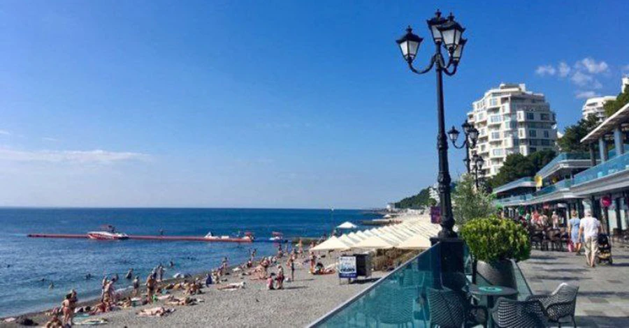 Туристический сезон в Крыму, похоже, все. А ведь только середина июля