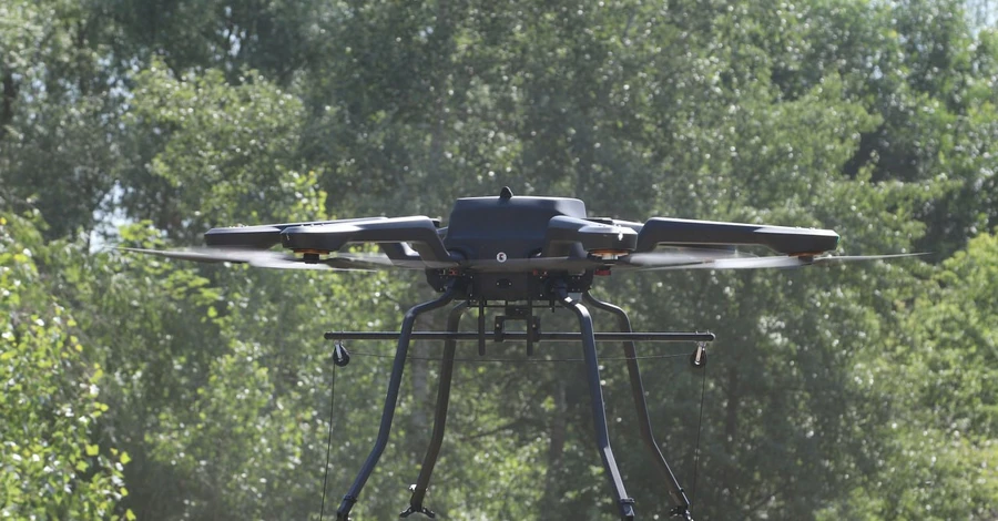 В ВСУ показали, как тестируют полученные от Дании дроны для разминирования