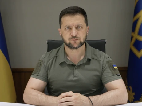 Зеленский подписал законы о демобилизации военных и присвоении офицерских званий