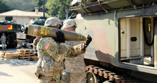The Washington Post: Украина начала применять американские кассетные боеприпасы