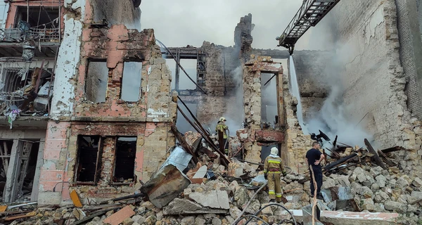 Из-под завалов дома в Николаеве извлекли тела супругов (обновлено)