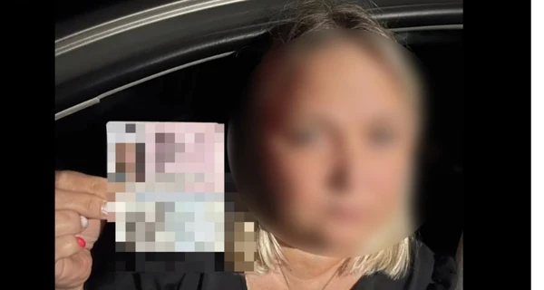 Гражданка РФ на Буковине организовала схему переправки 