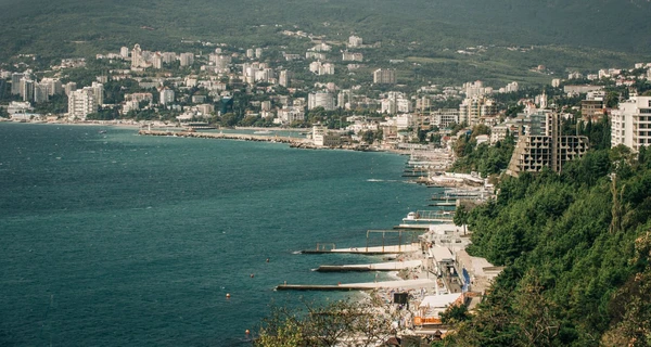 Разведка: Возле Севастополя диверсанты взорвали склад боеприпасов россиян