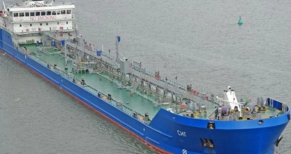 В Керченском проливе дроны атаковали российский танкер, у судна пробоина