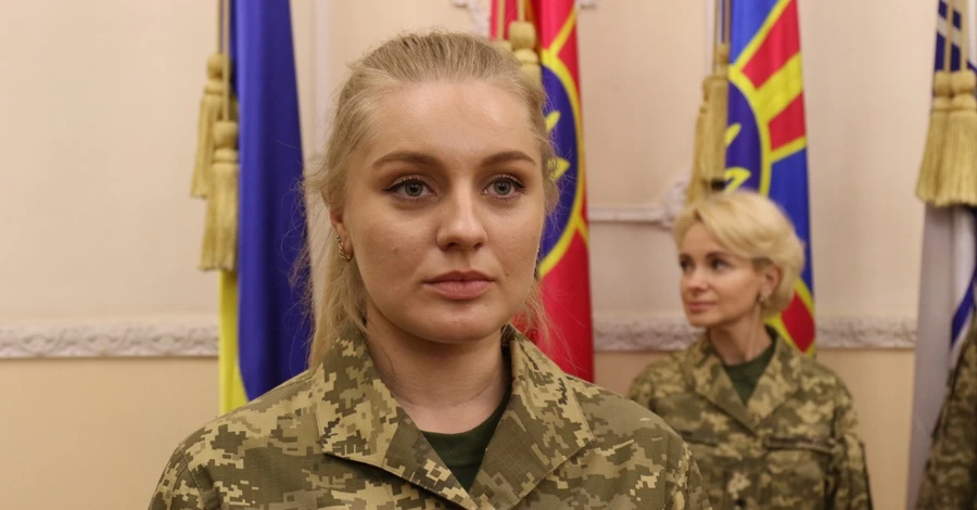В Украине впервые в истории утвердили полевую форму для женщин ВСУ