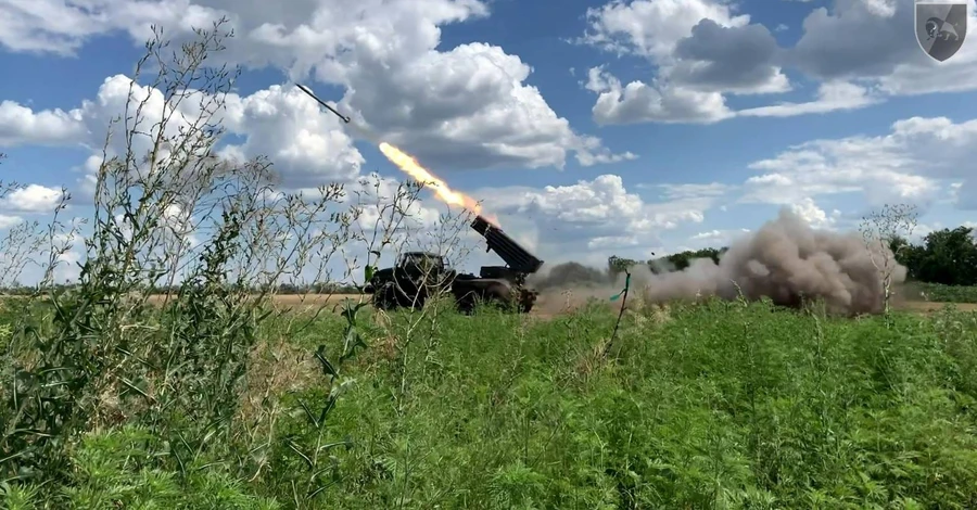 Над Украиной силы ПВО уничтожили 30 крылатых ракет и 27 ударных дронов