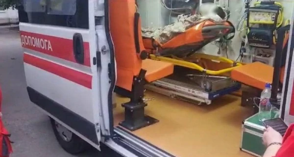 В Буче подросток залез на электропоезд и получил более 90% ожогов тела